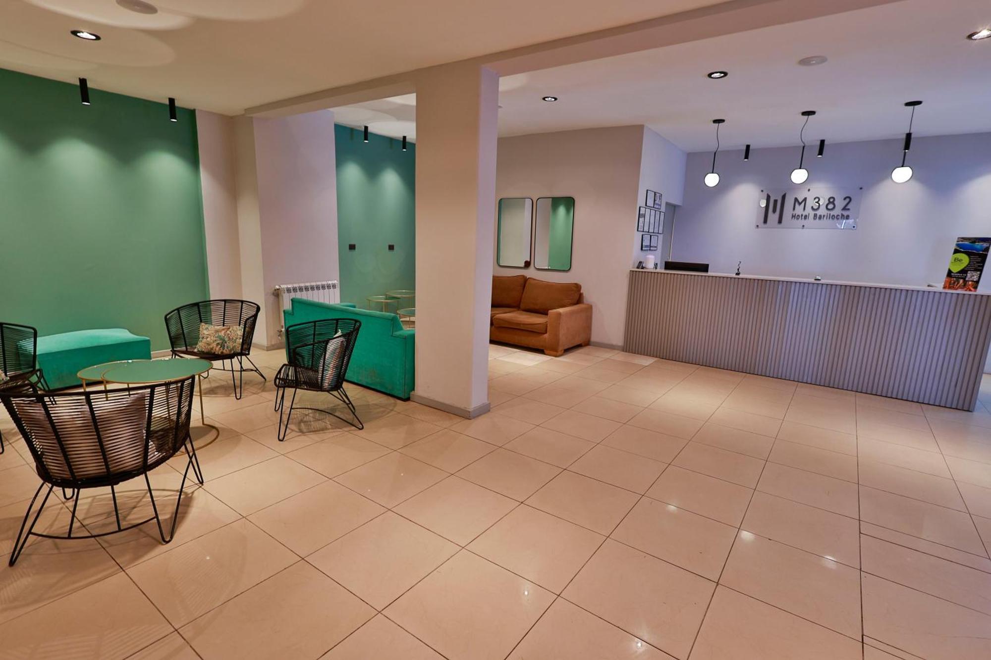 M382 Hotel Bariloche Экстерьер фото