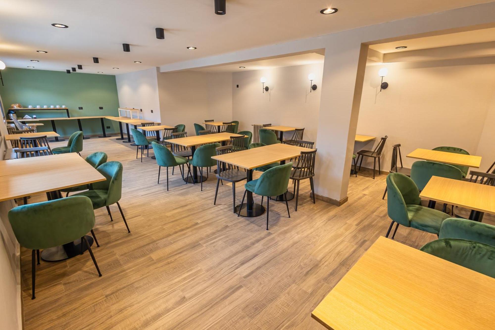 M382 Hotel Bariloche Экстерьер фото